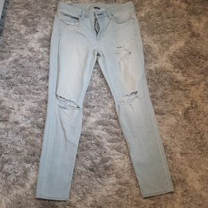 American Eagle distressed skinny jeans